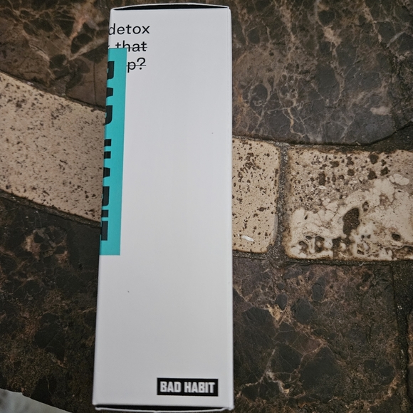 Bad Habit 10-Minute Rehab Green Juice Charcoal Detox Mask 2.5 Oz - Picture 3 of 5